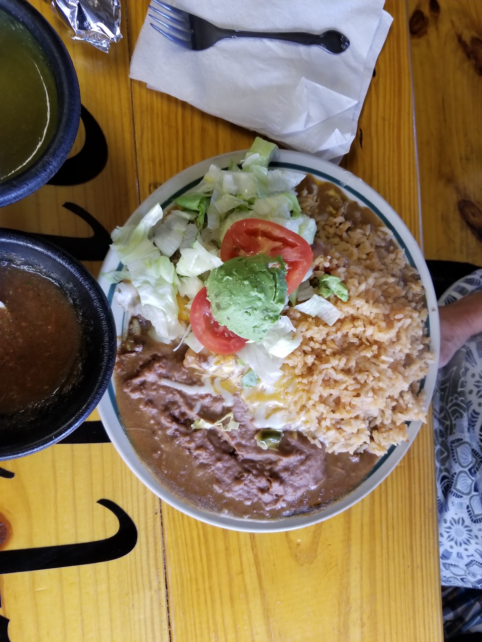 Martine's Tacos & Burgers food