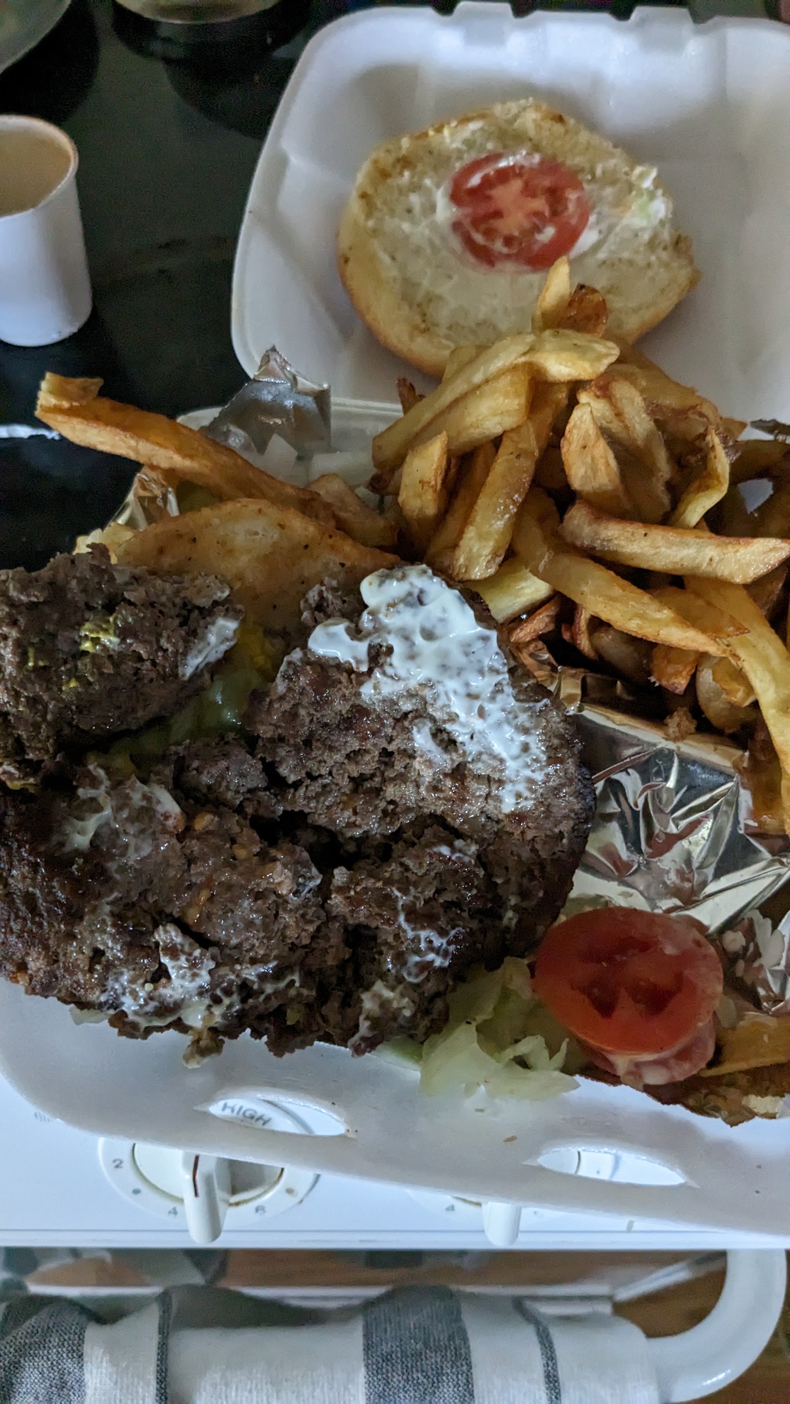 Martine's Tacos & Burgers restaurant
