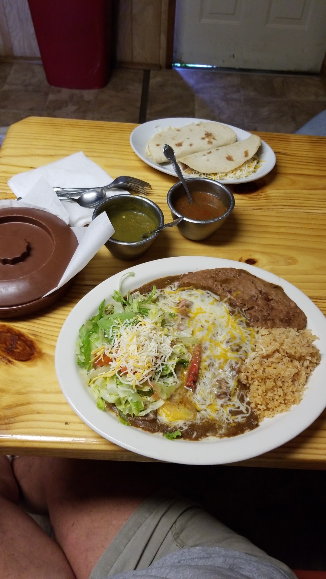 Martine's Tacos & Burgers food